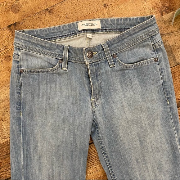 HABITUAL Light Wash Glory BOOTCUT JEANS, Celtic Cross on Pocket - Picture 3 of 14